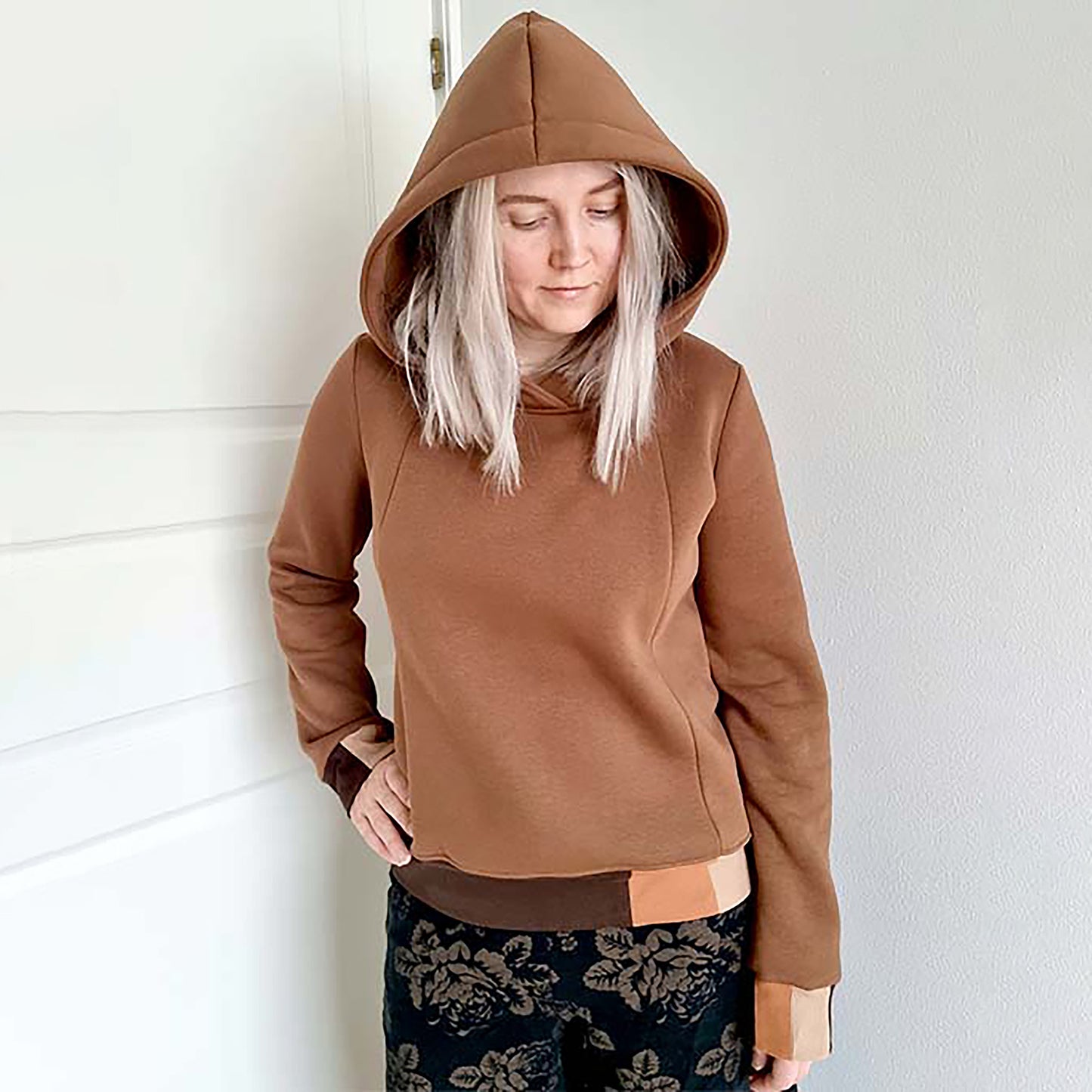 MUKAVA, Collegemekko ja -pusero